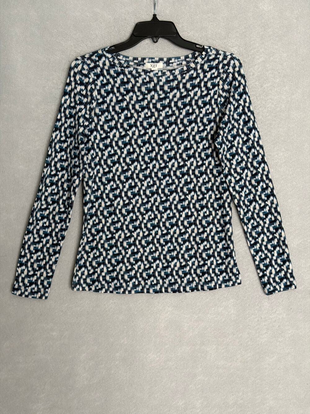 Nic + Zoe NZT Long Sleeve Boat Neck T-shirt Printed Blue Multi Women's Small NEW